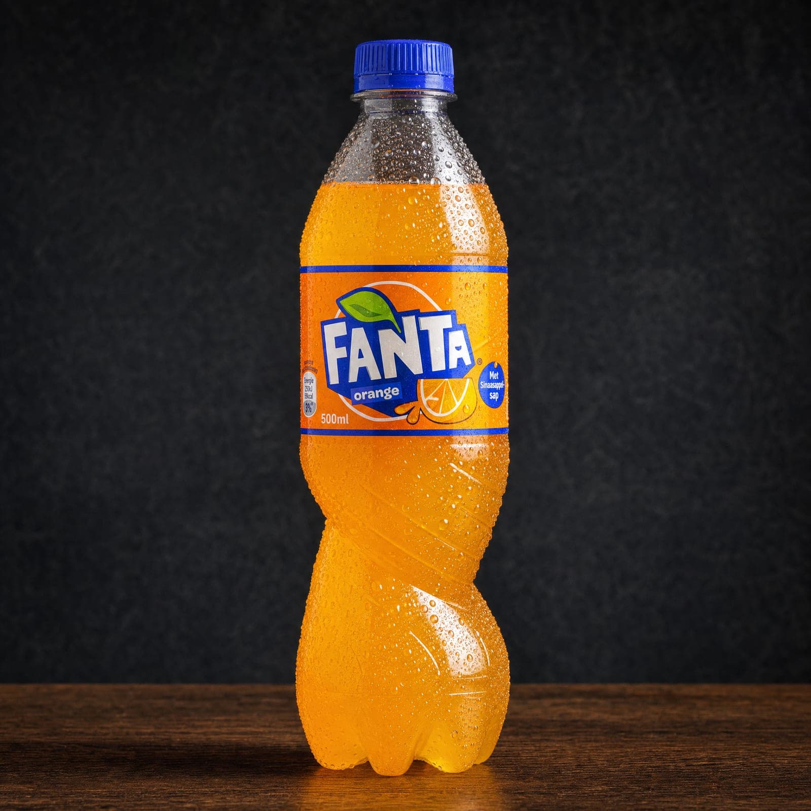 Fanta din România, Portocale, a chilled 500 ml bottle of Romanian Fanta Orange